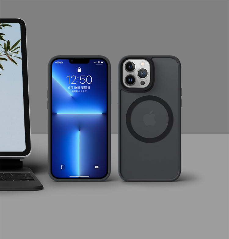 Magnetic Case for iPhone 14/13/12